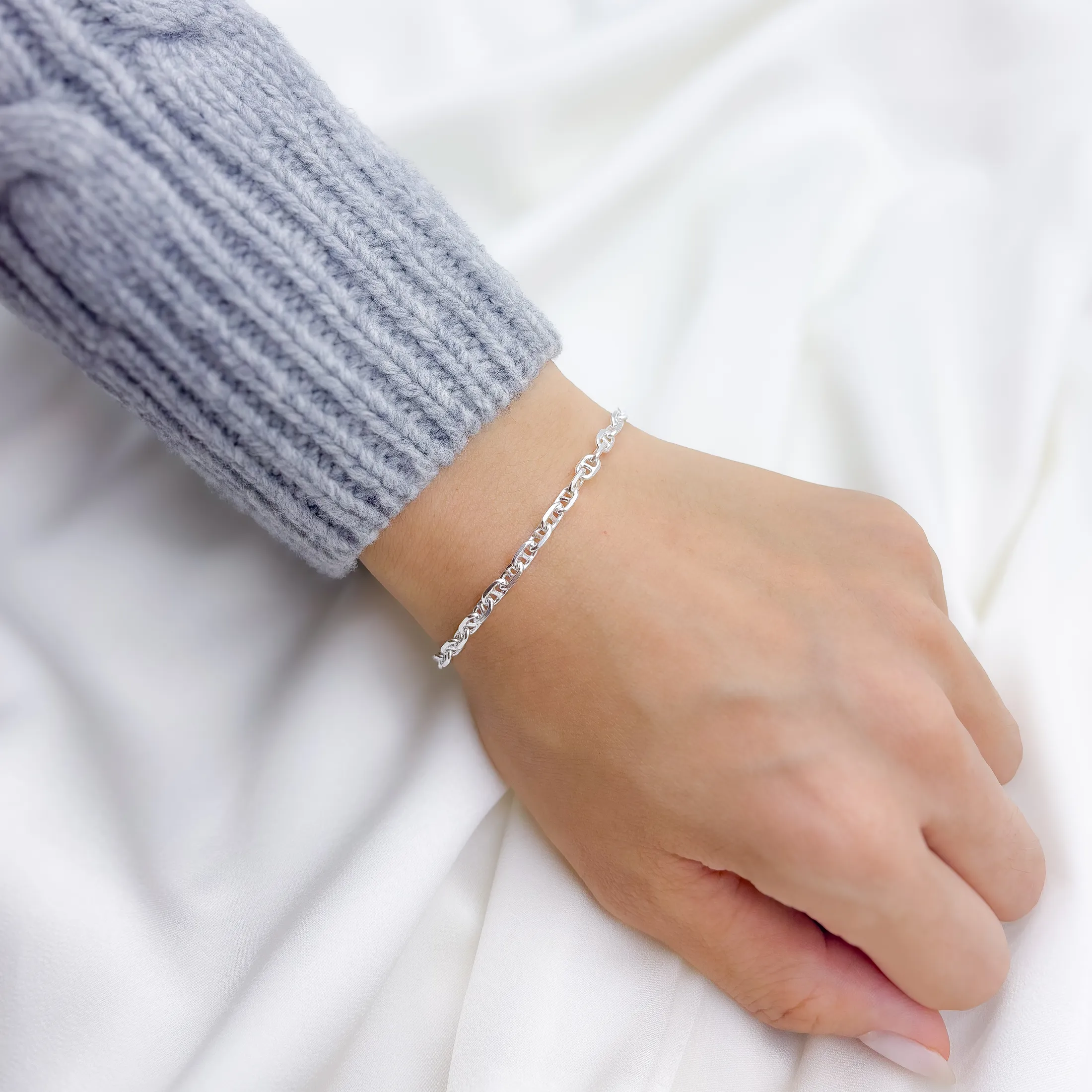 Mariner Chain Bracelet - alternate view