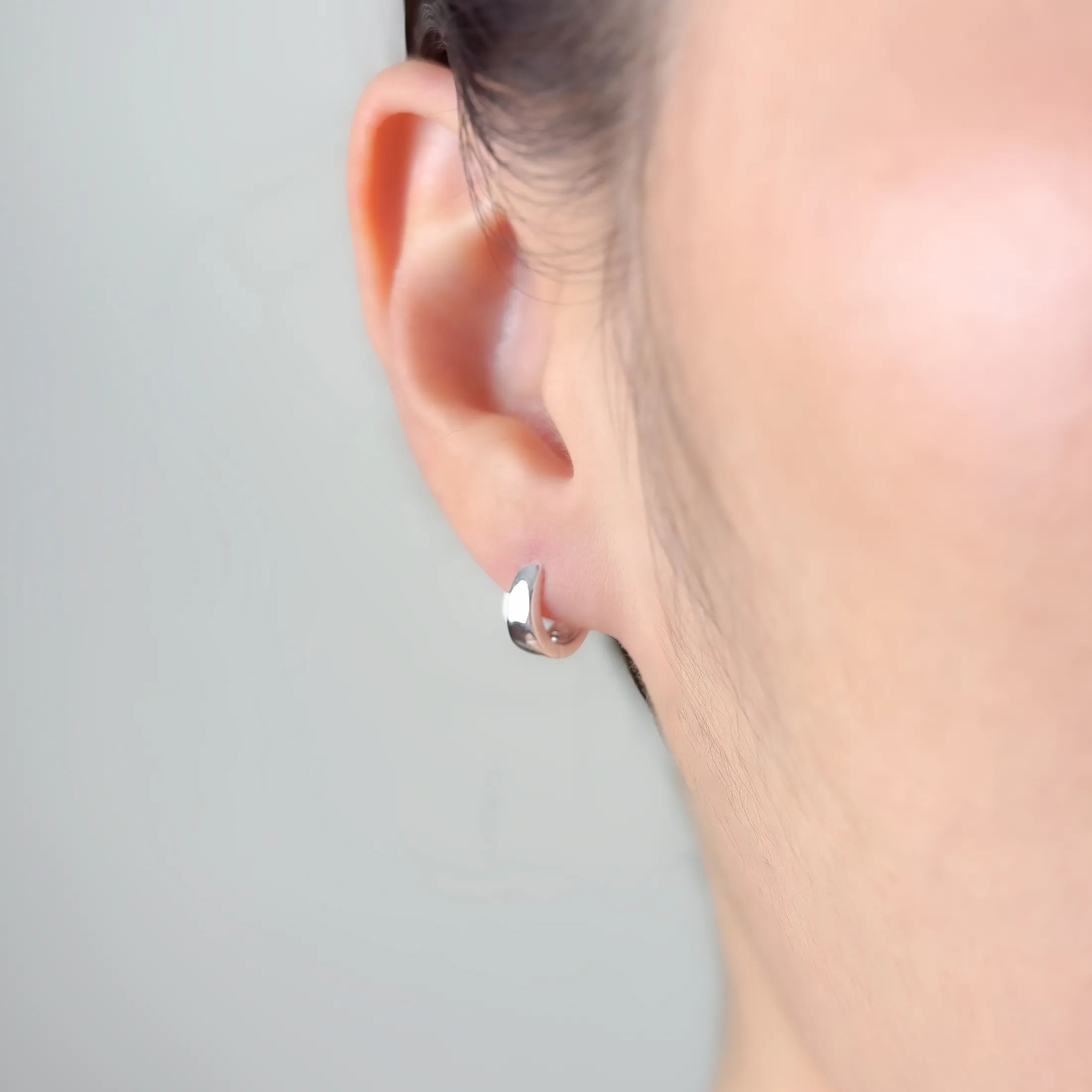 Graduated Huggie Hoop Earrings - alternate view